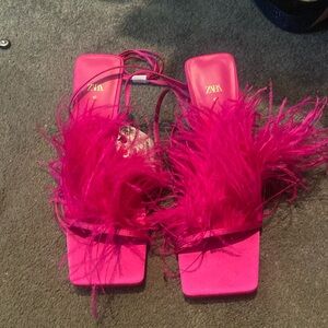Zara hot pink feather kitten heel